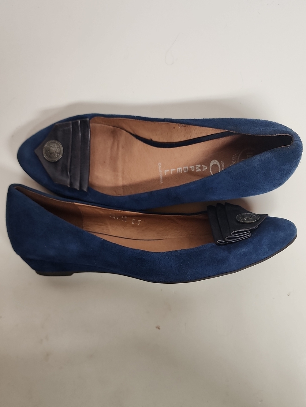Jeffrey Campbell Deep Navy Suede Pointed Toe Flats with Leather Trim Size 8.5 - Picture 2 of 10